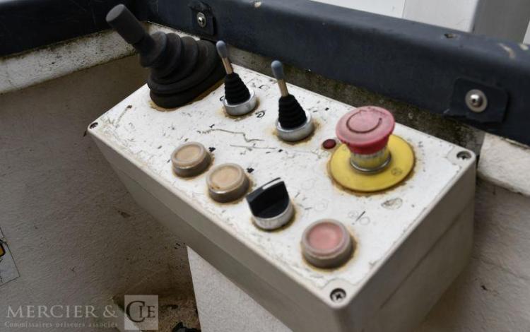 PEUGEOT BOXER NACELLE L2H2 335 PREMIUM PACK 130 BLANC EP-493-VE