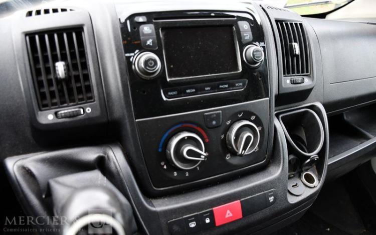 PEUGEOT BOXER NACELLE L2H2 335 PREMIUM PACK 130 BLANC EP-493-VE