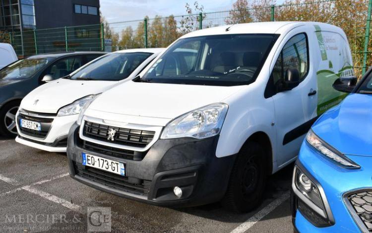 PEUGEOT PARTNER BLANC EQ-173-GT