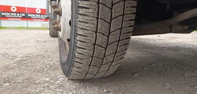 NISSAN NT400- NACELLE