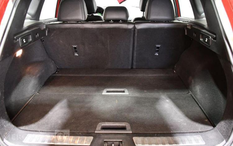 RENAULT KADJAR ROUGE ER-867-KG