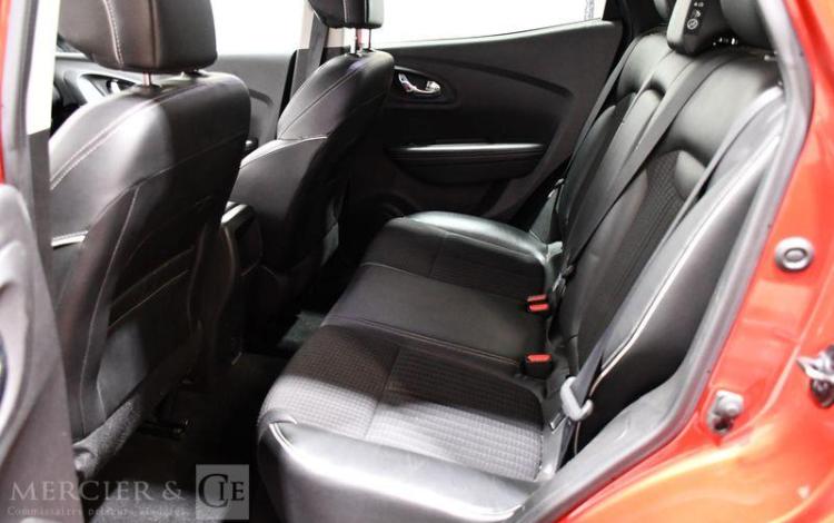 RENAULT KADJAR ROUGE ER-867-KG