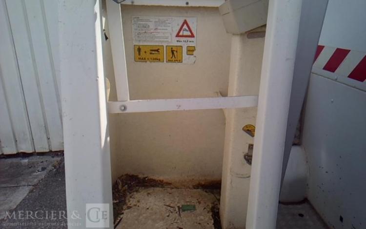 RENAULT MASTER NACELLE SUR VL 12M 1783H BLANC ES-049-CQ