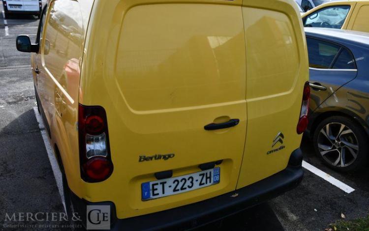 RENAULT BERLINGO 20 L1 CLUB BLUEHDI 100CH ETG6
 JAUNE ET-223-ZH