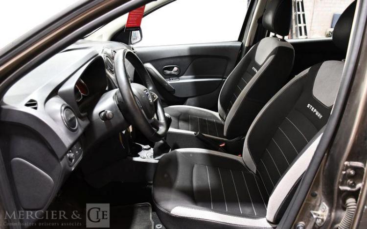 DACIA SANDERO STEPWAY 0,9TCE GPL MARRON ET-884-BP