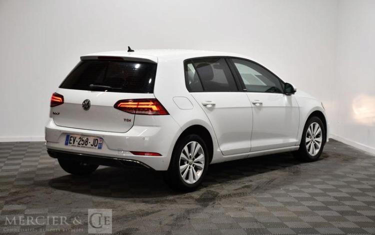 VOLKSWAGEN GOLF 1,6 TDI 115 BLANC EV-258-JD