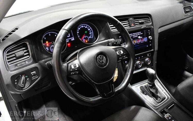 VOLKSWAGEN GOLF 1,6 TDI 115 BLANC EV-258-JD