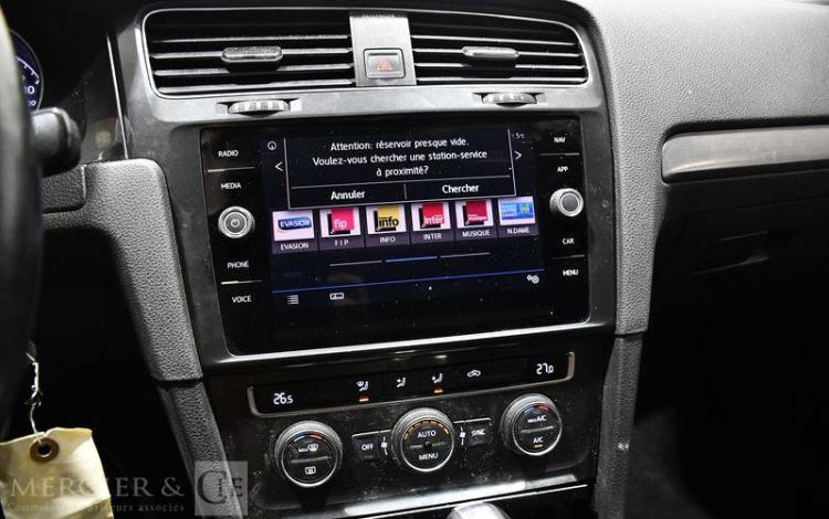 VOLKSWAGEN GOLF 1,6 TDI 115 BLANC EV-258-JD