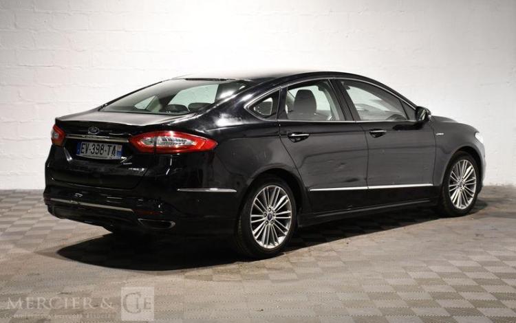 FORD MONDEO HYBRID VIGNALE NOIR EV-398-TA