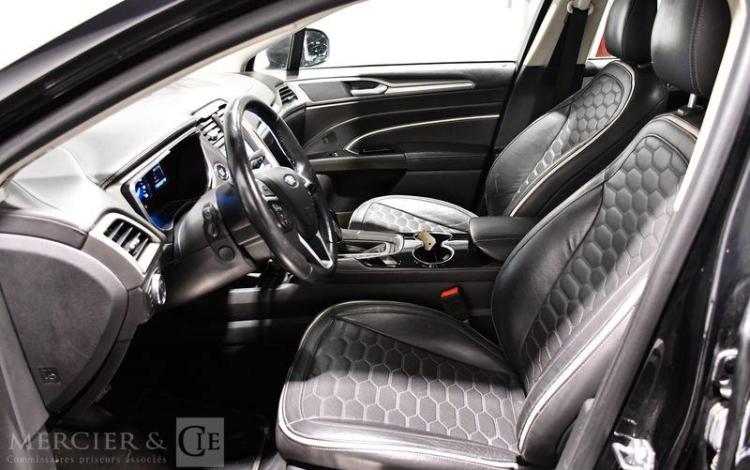 FORD MONDEO HYBRID VIGNALE NOIR EV-398-TA