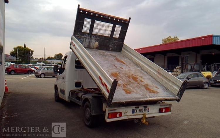 RENAULT MASTER BENNE 2.3 DCI 110 35 L2 CONFORT BLANC EV-983-HH