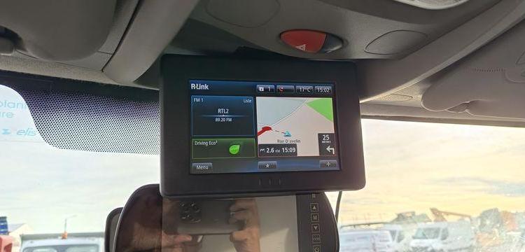 RENAULT MASTER F3500 2.3 DCI 130ch CAISSE GRAND CONFORT BLANC EX-035-KC