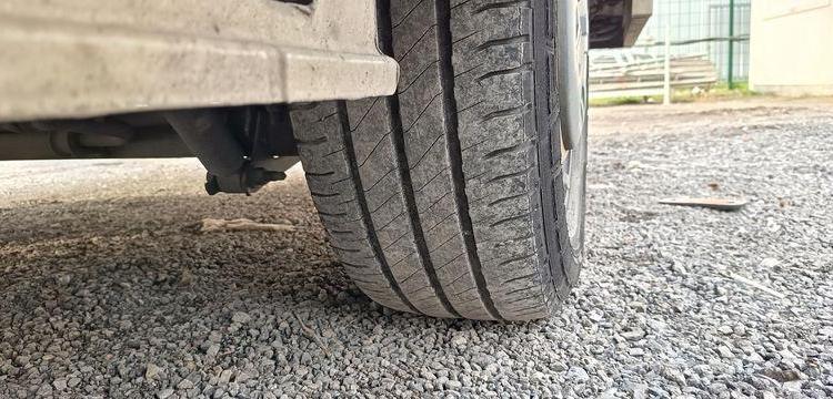 RENAULT MASTER F3500 2.3 DCI 130ch CAISSE GRAND CONFORT BLANC EX-035-KC