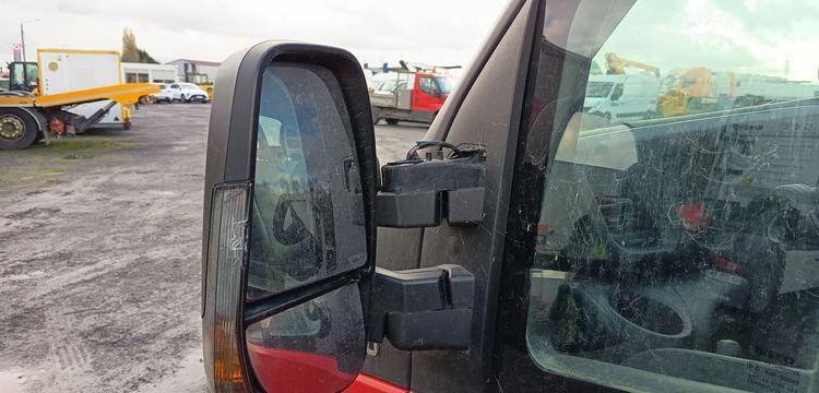 IVECO CAMION BENNE SIMPLE – CABINE COFFRE  EX-296-QD