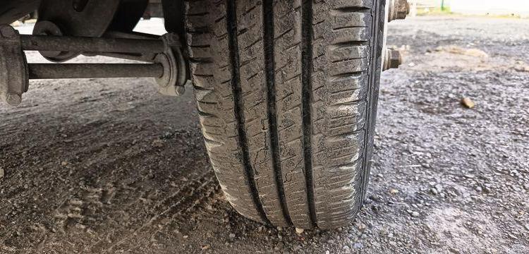 IVECO CAMION BENNE SIMPLE – CABINE COFFRE  EX-296-QD