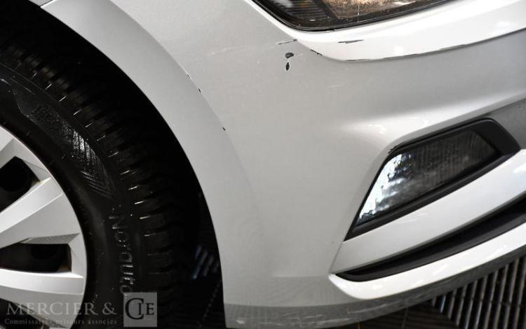 VOLKSWAGEN POLO 1,0 65 CONFORTLINE  5 PTS GRIS EY-247-TV