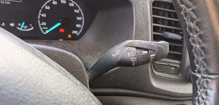 FORD TRANSIT CUSTOM T270 L1H1 2.0 TDCI 16V FOURGON  EY-402-CW