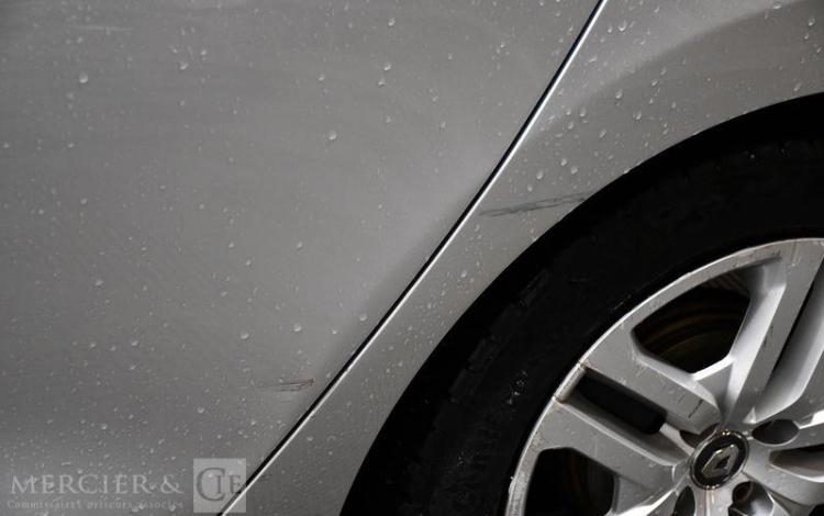 RENAULT CLIO 1.5 DCI 90 BUSINESS GRIS EY-759-CK