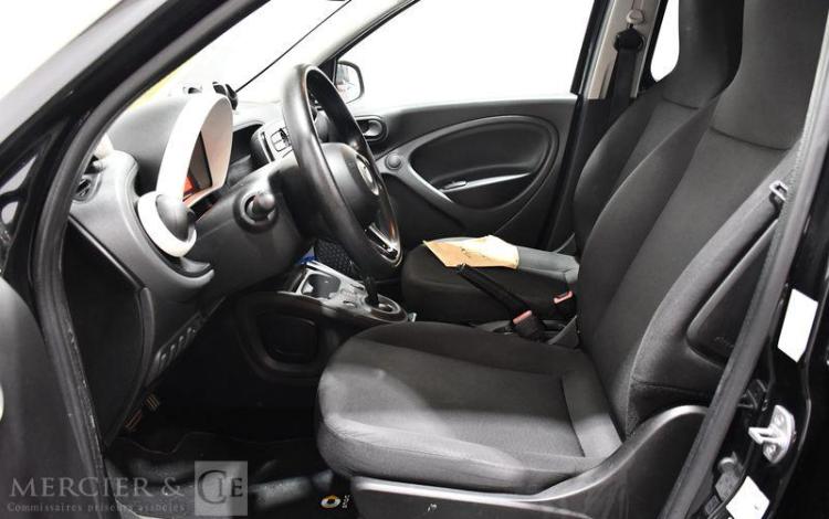 SMART EQ FORFOUR 80 1,6KWH PURE BVA NOIR EY-883-CX