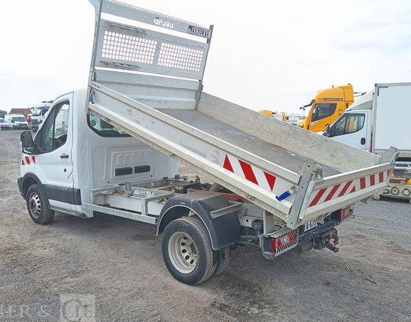 FORD TRANSIT BENNE  FA-675-QT