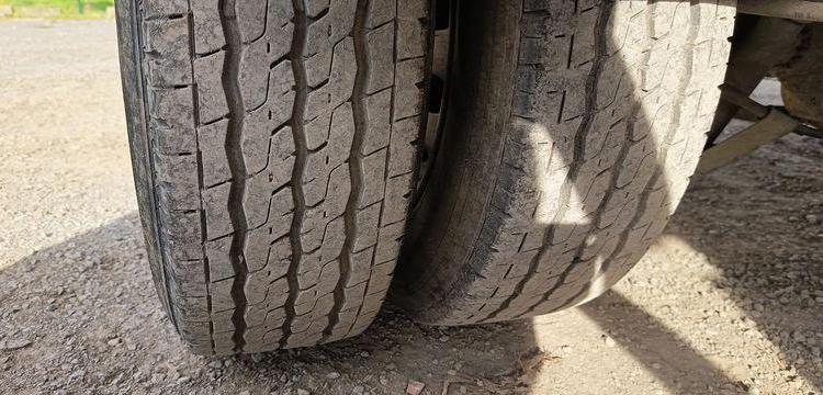 FORD TRANSIT BENNE  FA-675-QT