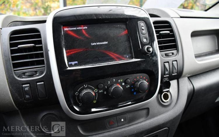 RENAULT TRAFIC 1.6 DCI 120 1T0 L1H1 ENERGY GRAND-CONFORT BLANC FA-748-GT
