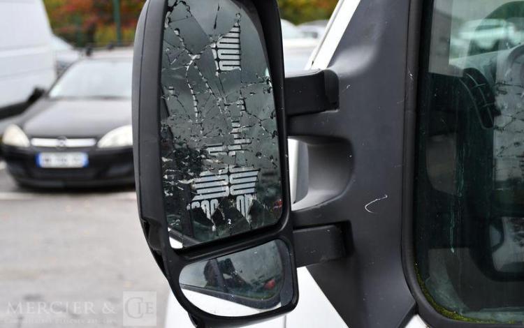 RENAULT MASTER F3300 L2H2 2.3 DCI 130 GRAND-CONFORT BLANC FA-810-RX