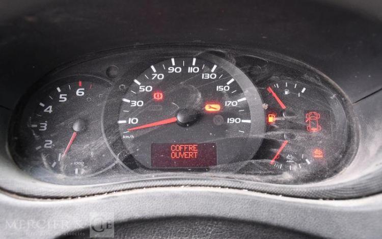 RENAULT MASTER F3300 L2H2 2.3 DCI 130 GRAND-CONFORT BLANC FA-810-RX