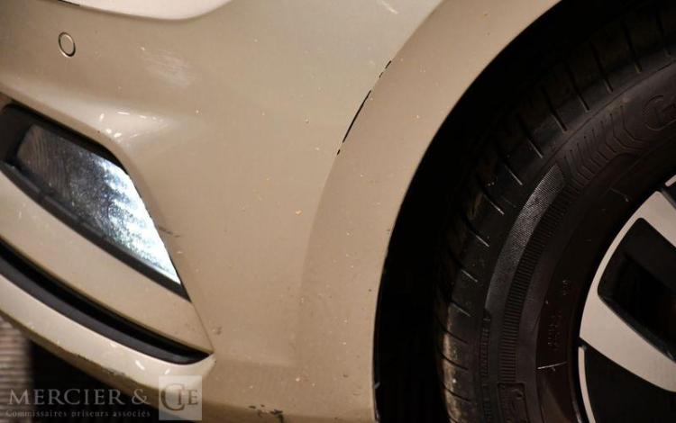 VOLKSWAGEN POLO 1.0 TSI 95 CONFORT LINE DSG GRIS FB-212-TM