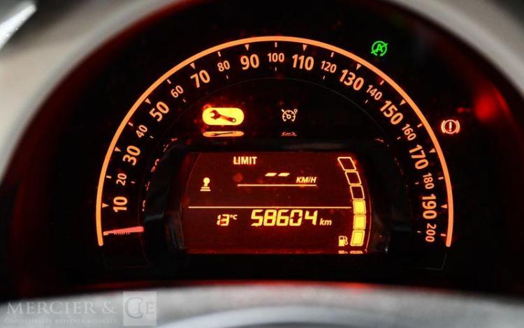 RENAULT TWINGO SERIE LIMITED SCE 70 START/STOP BLANC FB-650-HC