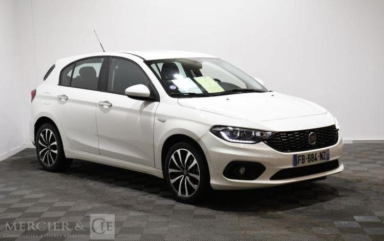 FIAT TIPO 1.4 95CH LOUNGE BLANC FB-684-NZ