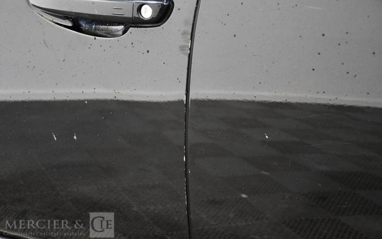 PEUGEOT 5008 1.2 PURETECH 130 ALLURE BUSINESS EAT NOIR FC-197-YM