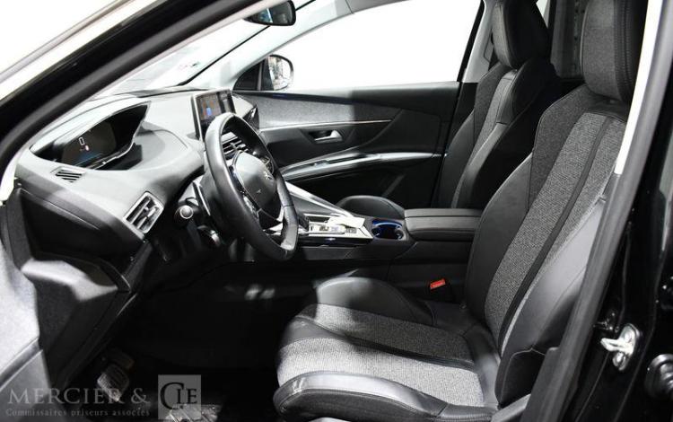 PEUGEOT 5008 1.2 PURETECH 130 ALLURE BUSINESS EAT NOIR FC-197-YM