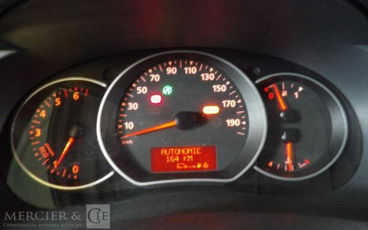 RENAULT KANGOO 1.5 DCI 75 GRAND-CONFORT BLANC FC-461-EE