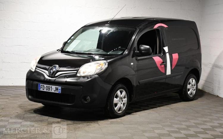 RENAULT KANGOO NOIR FD-091-JM