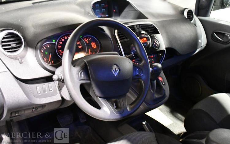 RENAULT KANGOO NOIR FD-091-JM