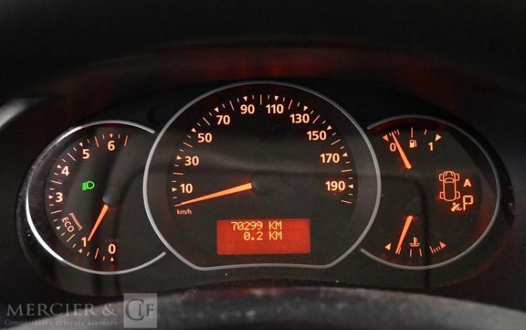 RENAULT KANGOO NOIR FD-091-JM