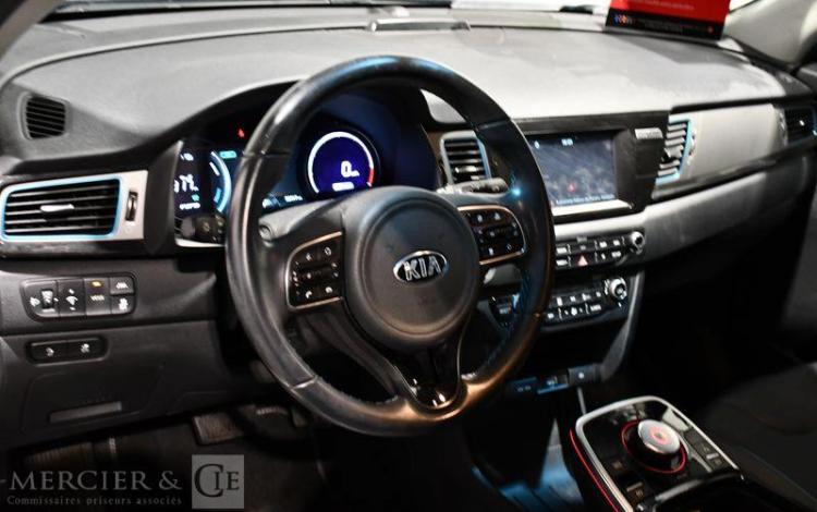 KIA E-NIRO 64 KW e-DESG BLEU FD-232-SW