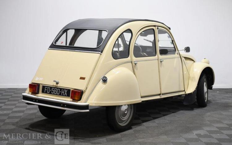 CITROEN 2CV 6 BERLINE SABLE FD-560-HX