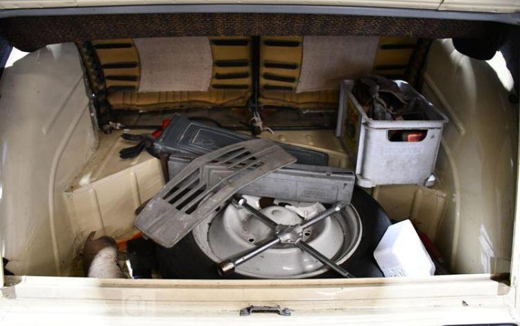 CITROEN 2CV 6 BERLINE SABLE FD-560-HX