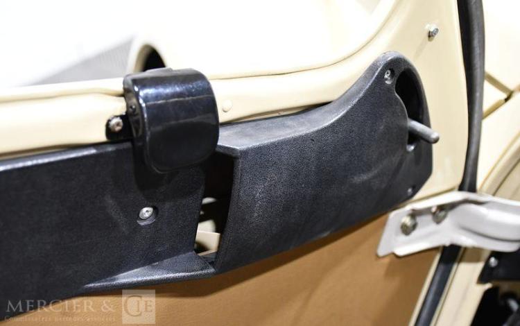 CITROEN 2CV 6 BERLINE SABLE FD-560-HX