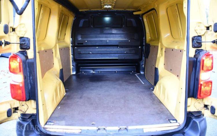 CITROEN JUMPY 1.6 BLUEHDI 95 M L2 CONFORT JAUNE FE-864-FL