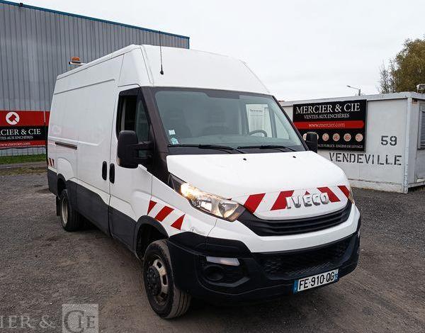 IVECO DAILY VI FOURGON 35C14 2.3 D 16V 136CV DIESEL – 62165 KMS – ANNEE 2019 BLANC FE-910-QG