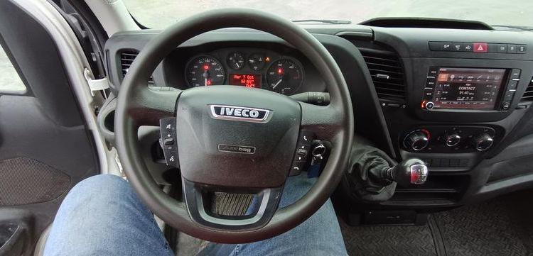 IVECO DAILY VI FOURGON 35C14 2.3 D 16V 136CV DIESEL – 62165 KMS – ANNEE 2019 BLANC FE-910-QG