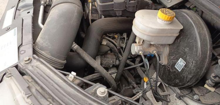 IVECO DAILY VI FOURGON 35C14 2.3 D 16V 136CV DIESEL – 62165 KMS – ANNEE 2019 BLANC FE-910-QG