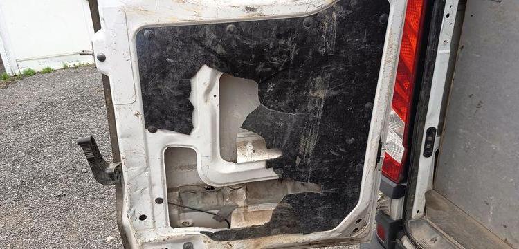 IVECO DAILY VI FOURGON 35C14 2.3 D 16V 136CV DIESEL – 62165 KMS – ANNEE 2019 BLANC FE-910-QG