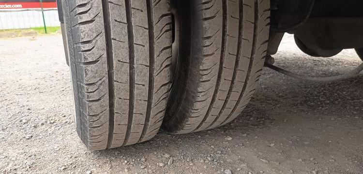 IVECO DAILY VI FOURGON 35C14 2.3 D 16V 136CV DIESEL – 62165 KMS – ANNEE 2019 BLANC FE-910-QG