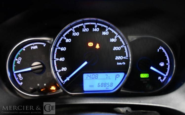 TOYOTA YARIS STE FL 100H FRANCE BUSINESS AFF BLANC FE-953-MH