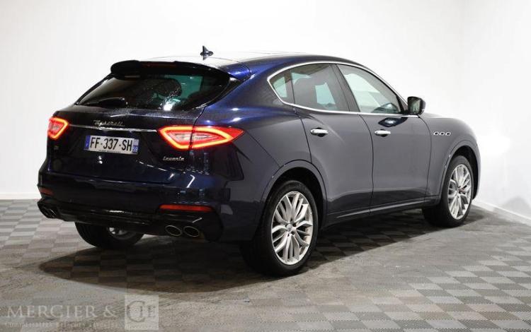 MASERATI LEVANTE V6 GRANTOURISMO BLEU FF-337-SH