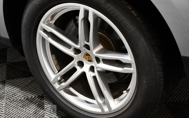 PORSCHE MACAN 3,0 V6 S GRIS FG-241-JD